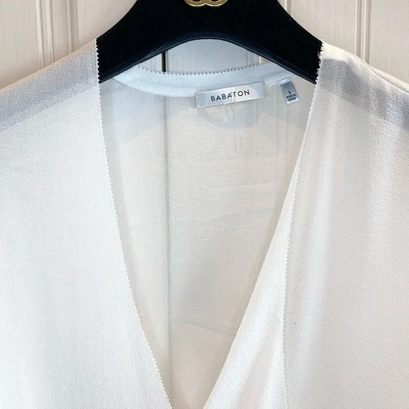Aritzia Babaton Women's Semi-sheer chiffon blouse Cream White 100% Silk Sheer S - Picture 3 of 14